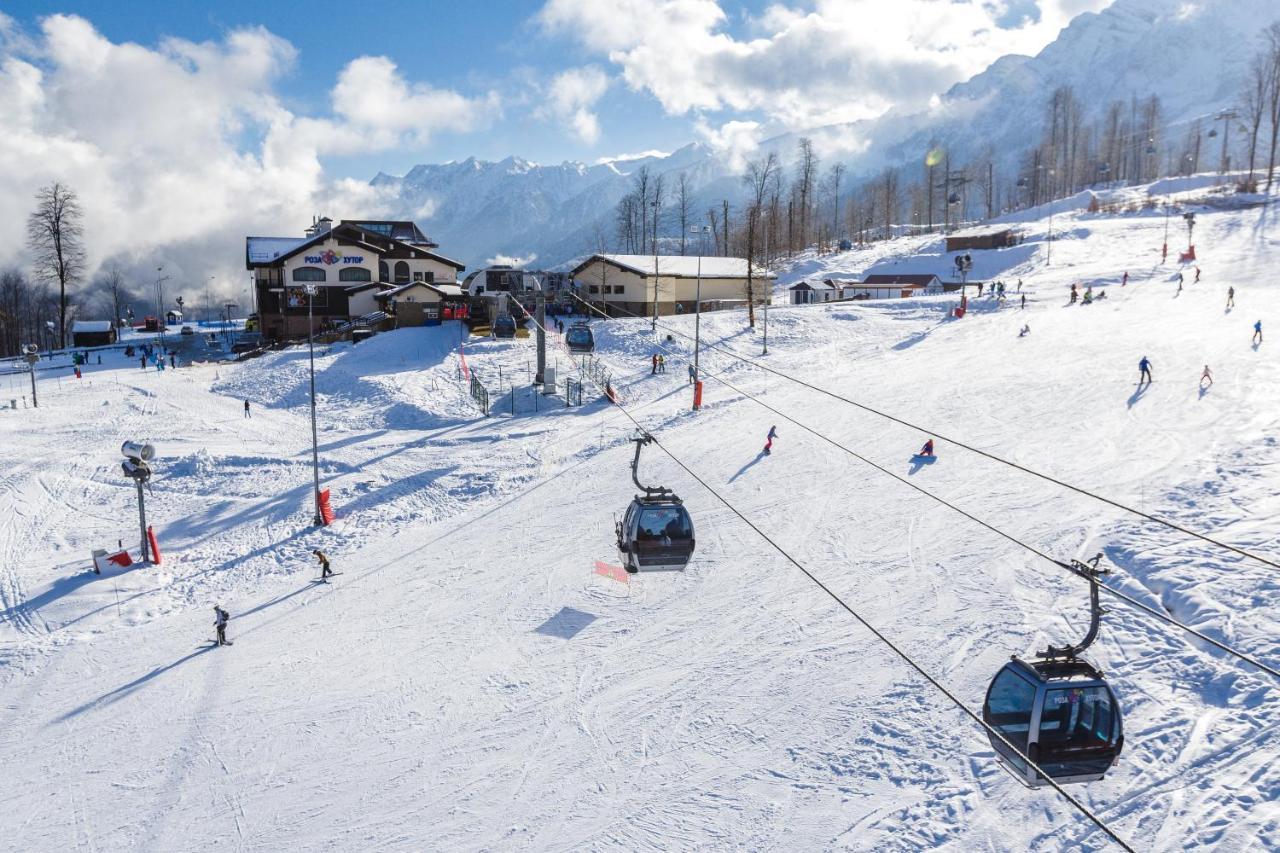 Riders Lodge Роза Хутор Krasnaja Poljana Exterior foto